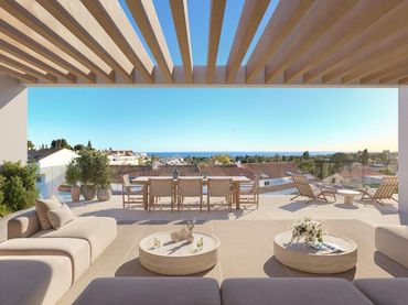 Àtic amb piscina en venda a Nueva Andalucía