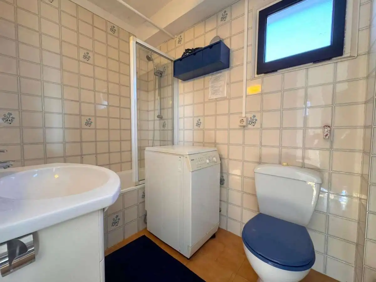 Baño de Piso en venta en Roses con Piscina comunitaria