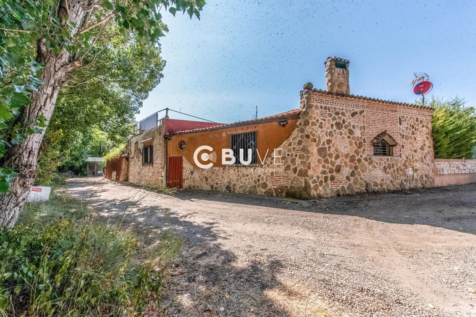 Casa o xalet en venda a LA 41 A  ZAMADUEÑAS, La Overuela