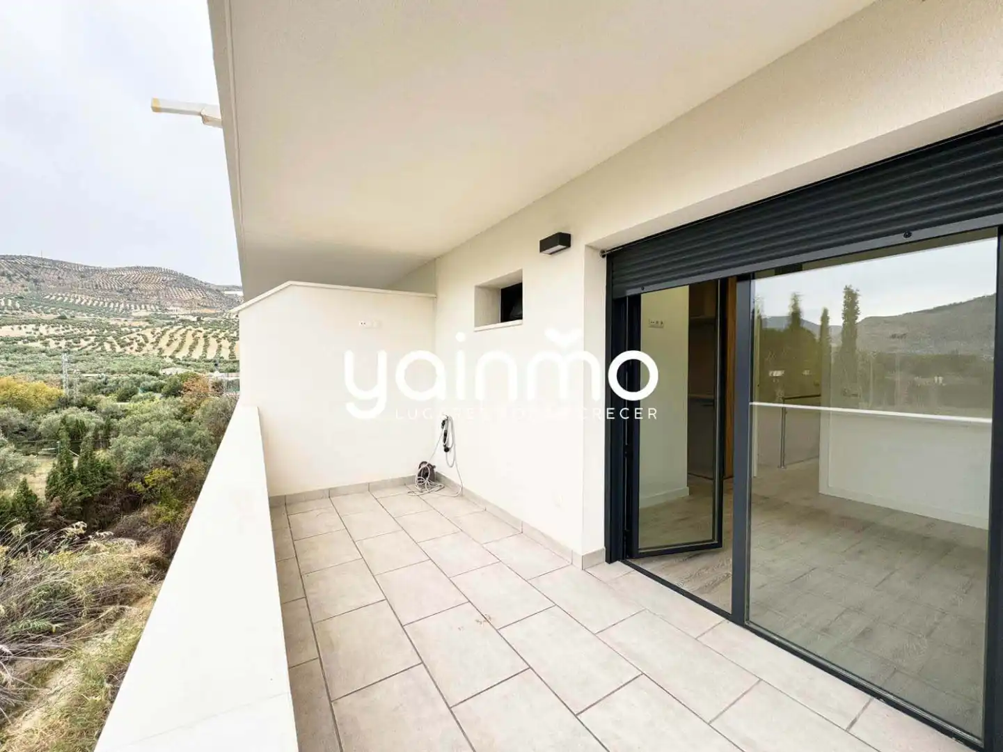 Vista exterior de Piso en venta en La Guardia de Jaén con Aire acondicionado, Calefacción y Jardín privado