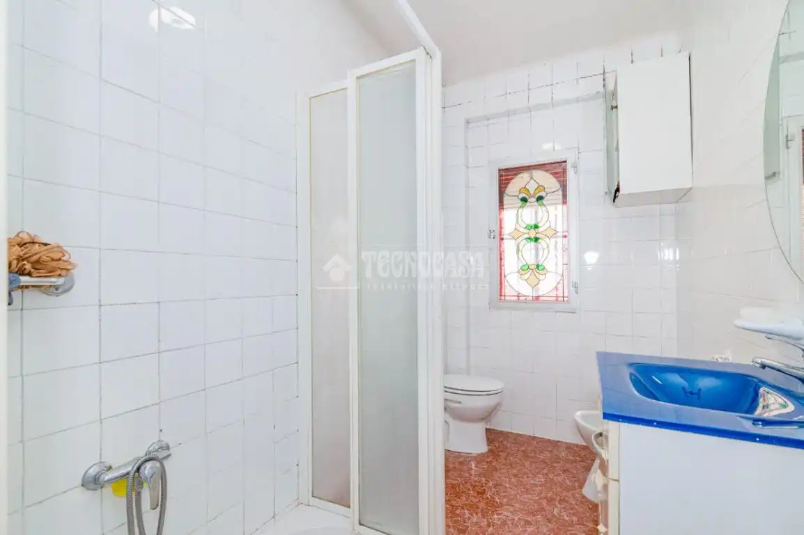 Baño de Piso en venta en Granada con Aire acondicionado y Balcón