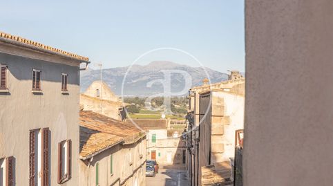 Casa de pueblo en venta con negocio de hostelería para reformar en Sineu