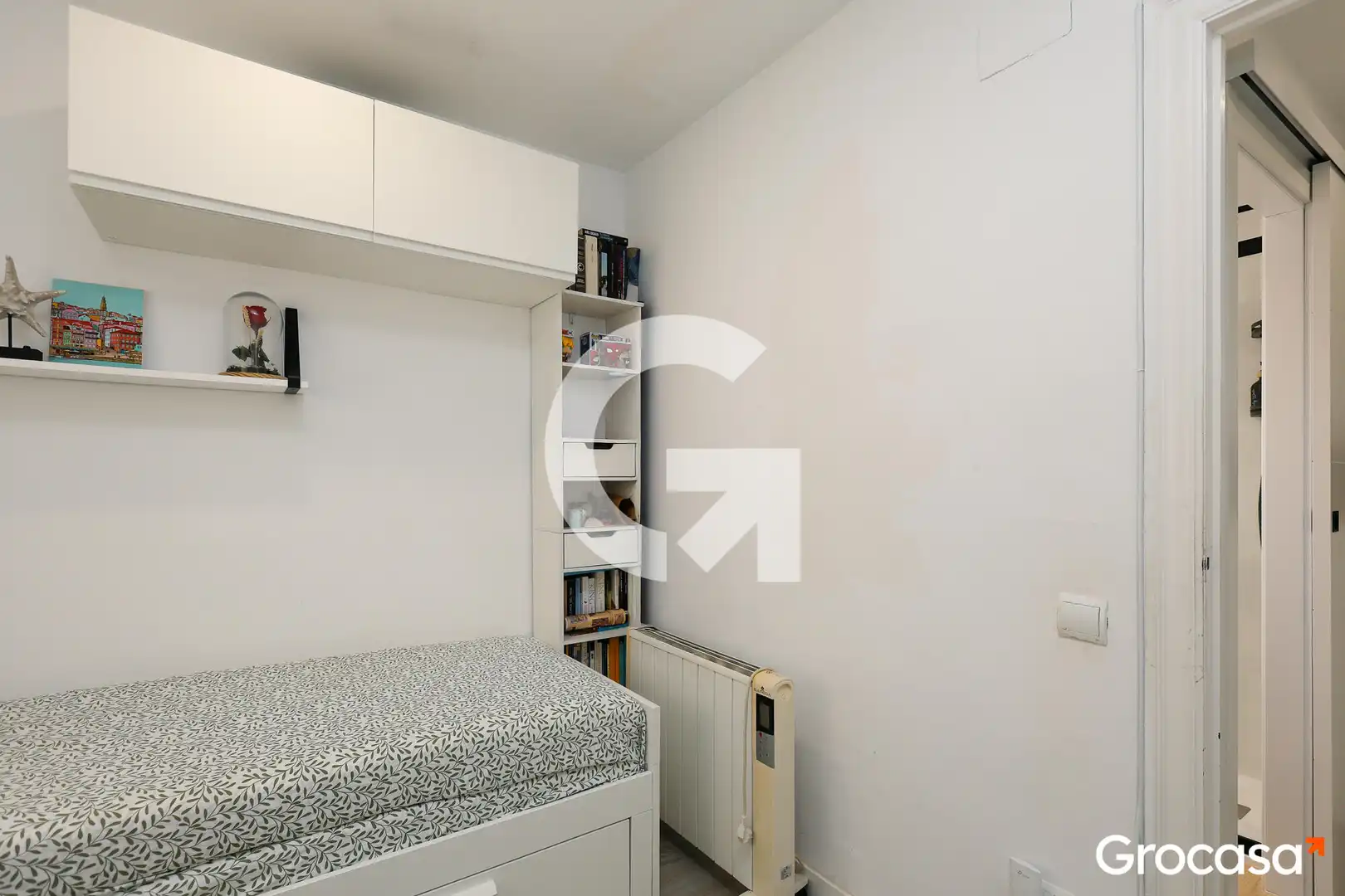 Bedroom of Flat for sale in Castelldefels  with Air Conditioner, Balcony and Community pool