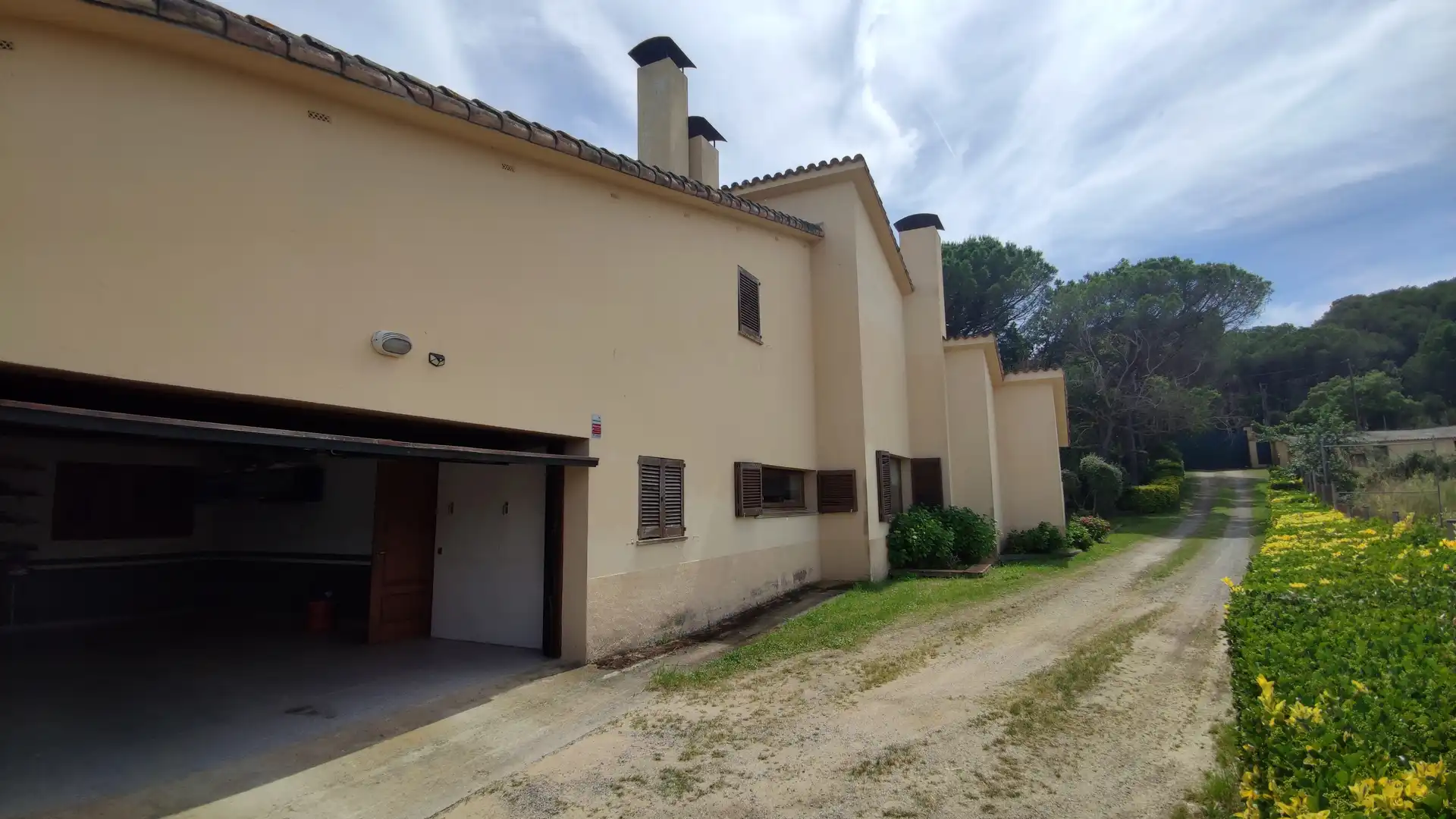Vista exterior de Finca rústica en venda en Santa Cristina d'Aro amb Calefacció, Jardí privat i Terrassa
