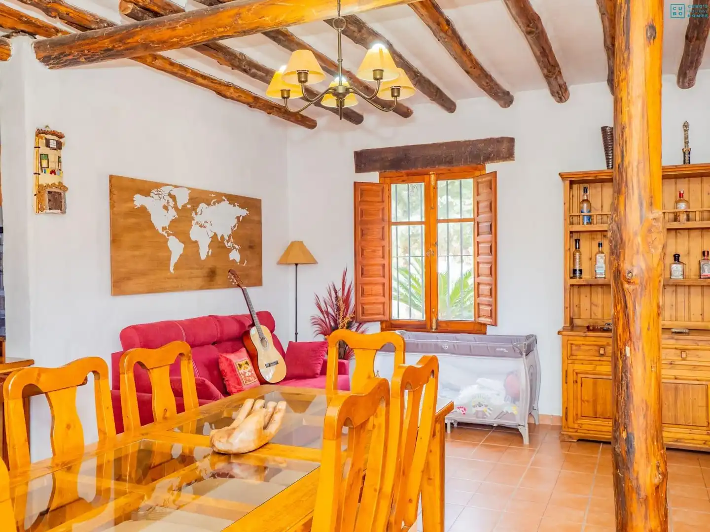 Sala de estar de Casa o chalet en venta en Casabermeja con Calefacción, Jardín privado y Terraza