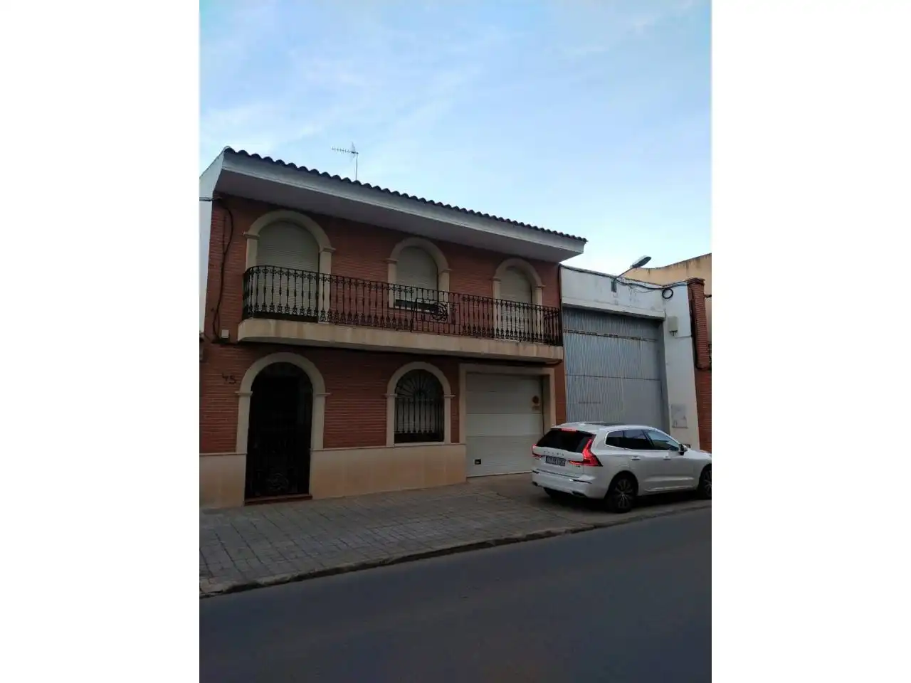 Exterior view of Houses for sale in Manzanares  with Air Conditioner, Heating and Private garden