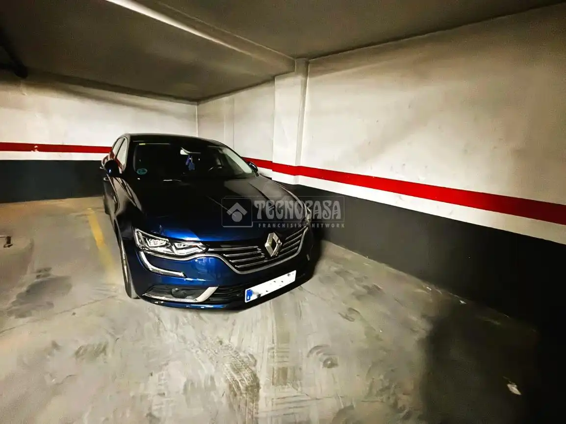 Parking de Piso en venta en Quart de Poblet con Aire acondicionado, Trastero y Balcón