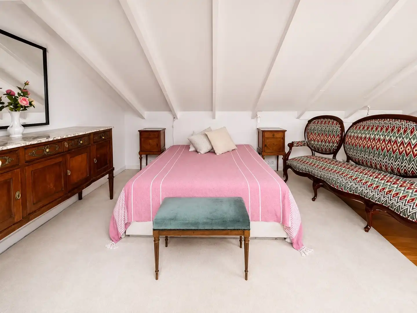 Schlafzimmer von Wohnungen zur Miete in Madrid mit Klimaanlage und Möbliert