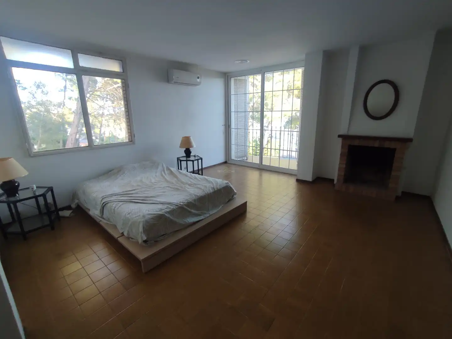 Dormitori de Casa o xalet en venda en Pallejà amb Aire condicionat, Calefacció i Jardí privat
