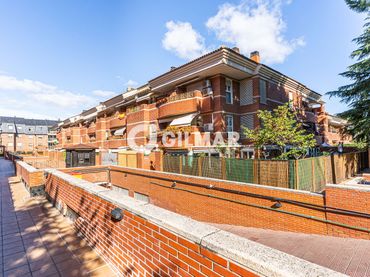 Appartement avec balcon à vendre à Rozas Centro