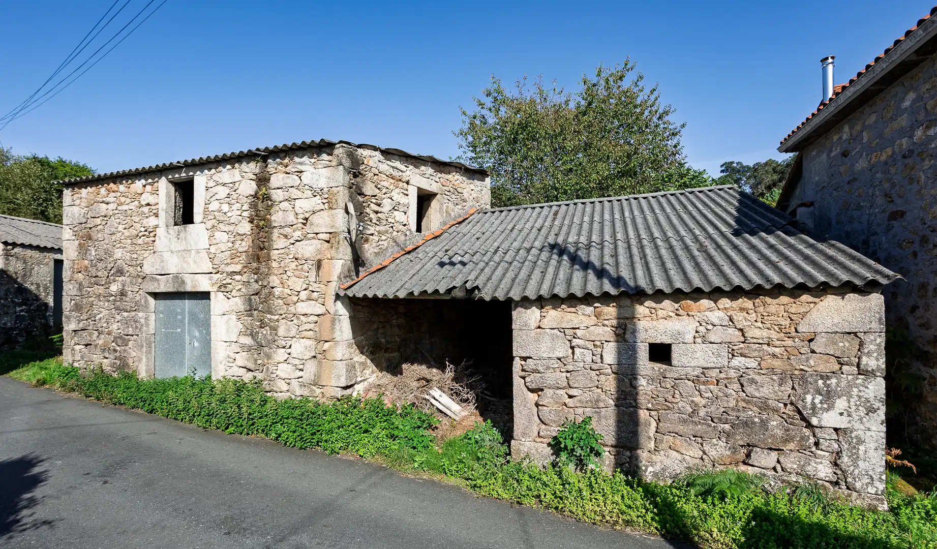 Exterior view of Country homes for sale in Vilarmaior