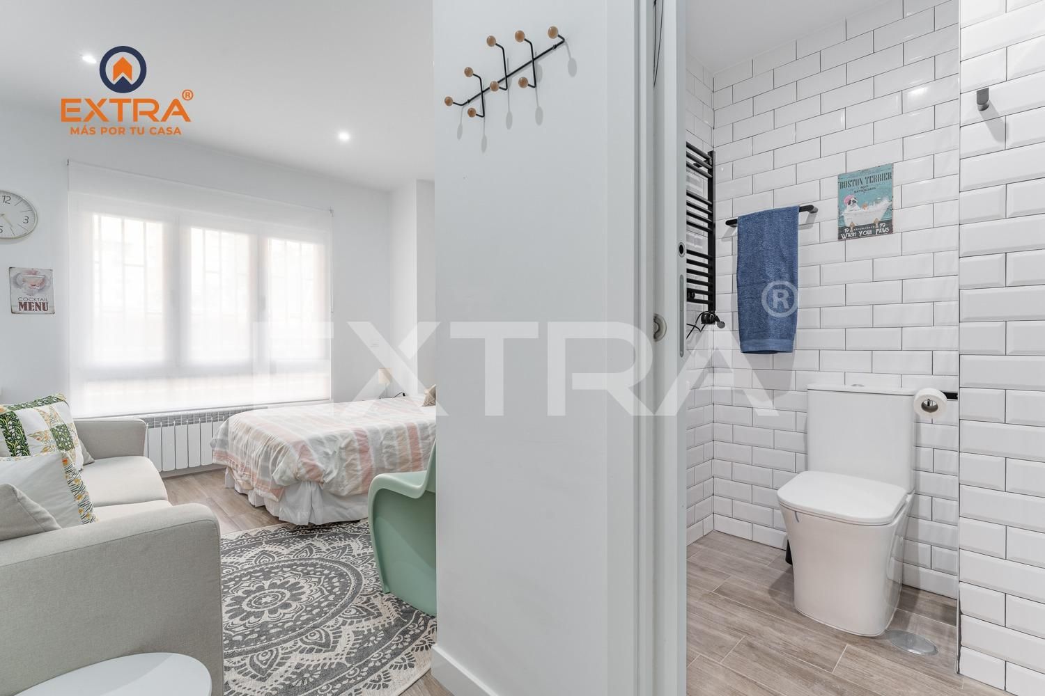 Bedroom of Flat for sale in  Madrid Capital  with Air Conditioner, Heating and Storage room