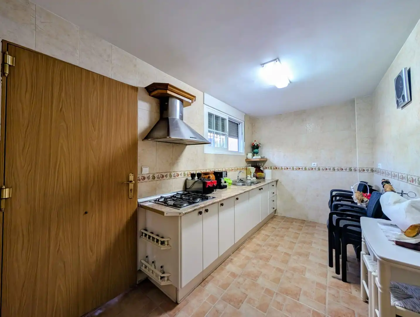 Cuina de Casa o xalet en venda en Loja amb Aire condicionat, Calefacció i Jardí privat