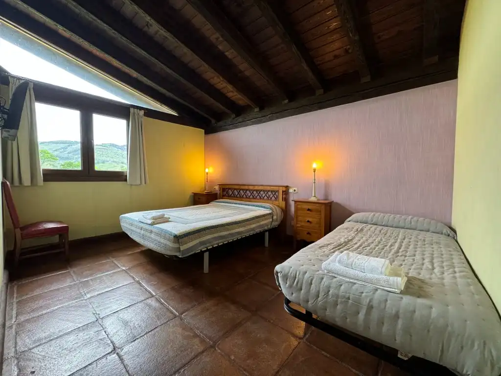 Habitación de Finca rústica de alquiler en Aizarnazabal con Calefacción, Terraza y Trastero