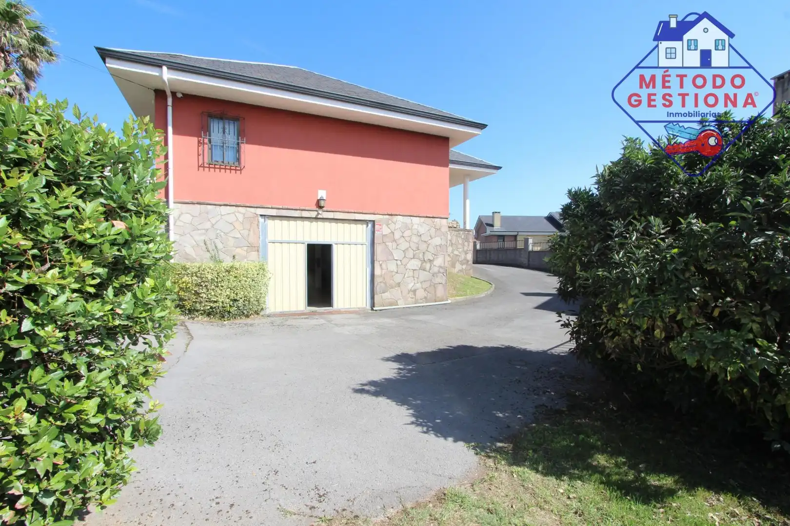 Vista exterior de Casa o chalet en venta en Camargo con Jardín privado y Piscina