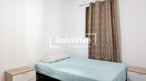 Foto 5 de Planta baja de alquiler en Gran Capitán, Peñamefecit - Avda Barcelona,  Jaén Capital