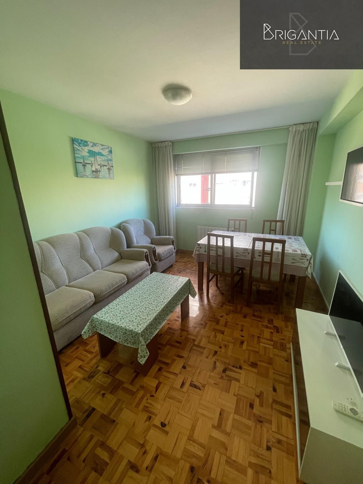 Sala de estar de Piso de alquiler en A Coruña Capital  con Calefacción y Amueblado