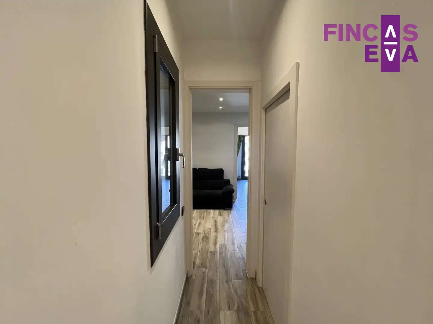 Piso en venta en Barcelona con Calefacción, Parquet y Balcón
