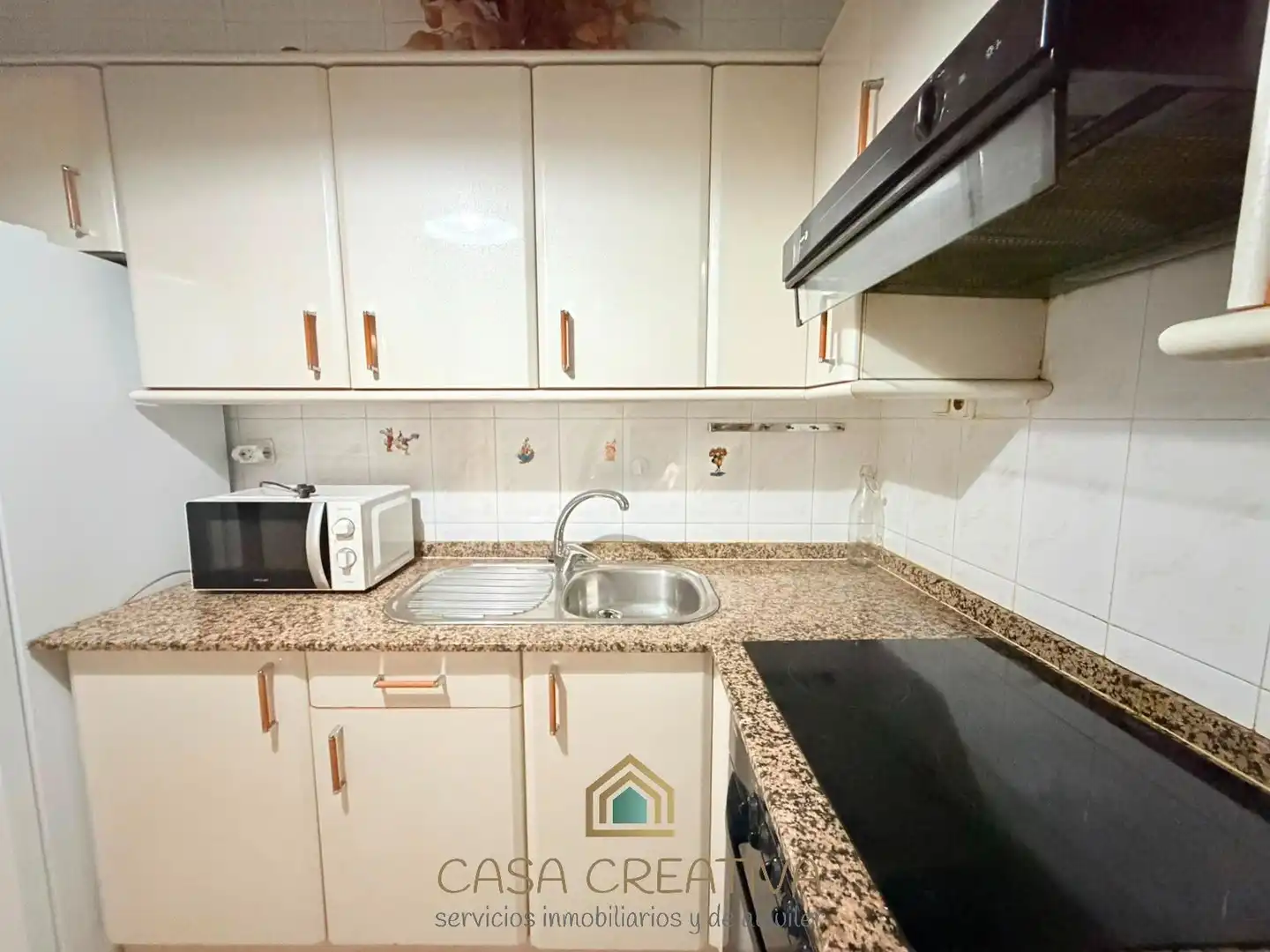 Cuina de Pis en venda en Gandia amb Aire condicionat, Moblat i Balcó