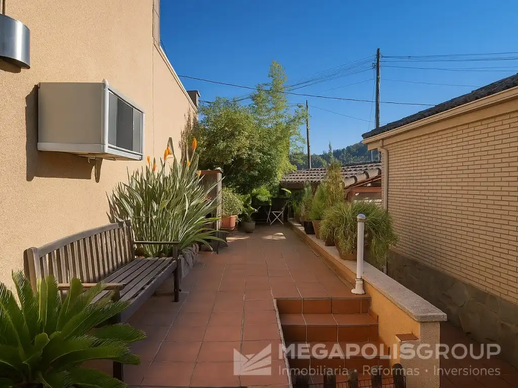 Terraza de Casa o chalet en venta en Sant Vicenç Dels Horts con Jardín privado, Terraza y Piscina