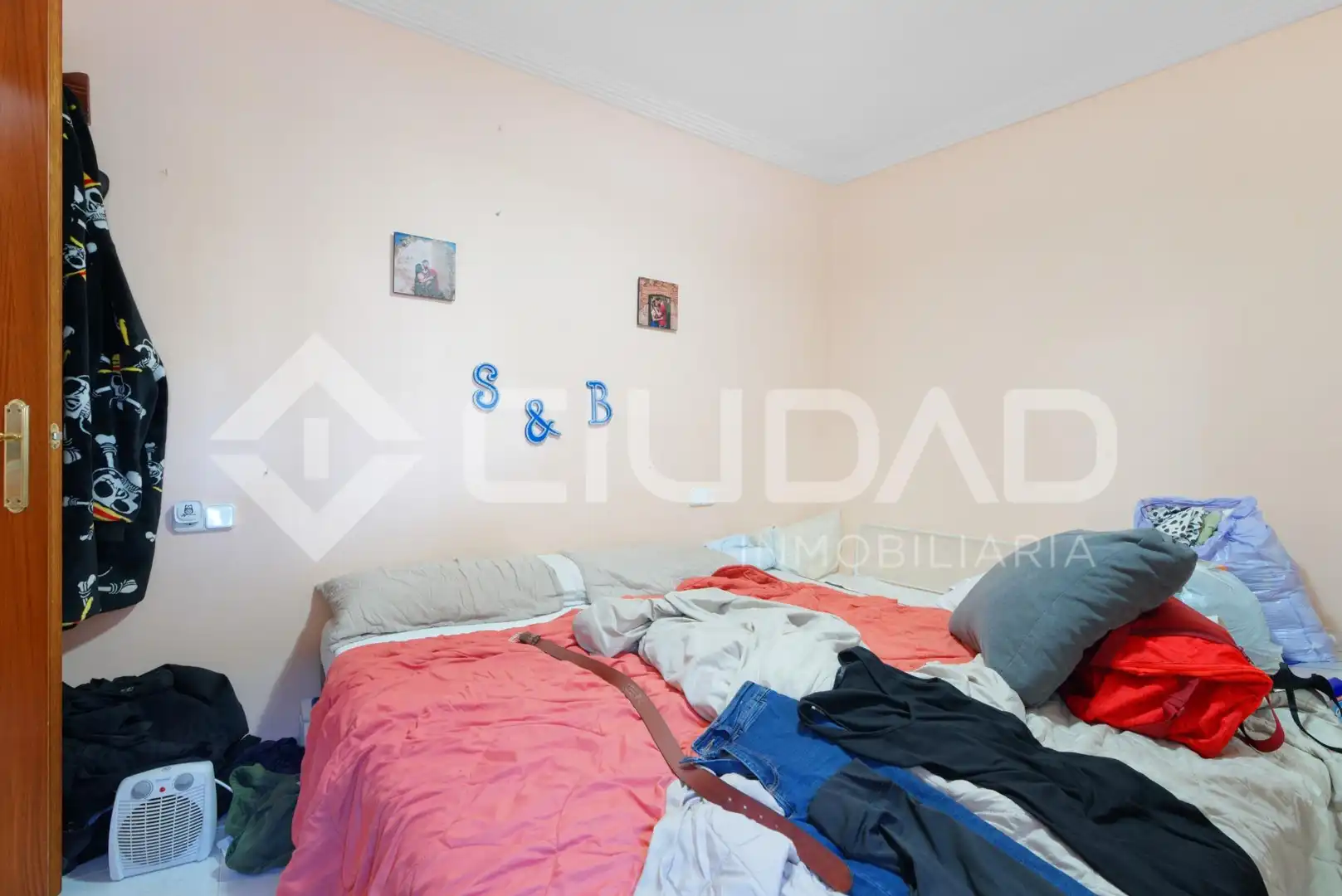 Schlafzimmer von Haus oder Chalet zum Verkauf in La Puebla del Río mit Terrasse und Balkon