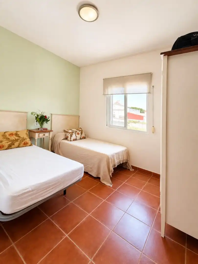 Habitación de Casa adosada en venta en Sanlúcar de Barrameda con Amueblado