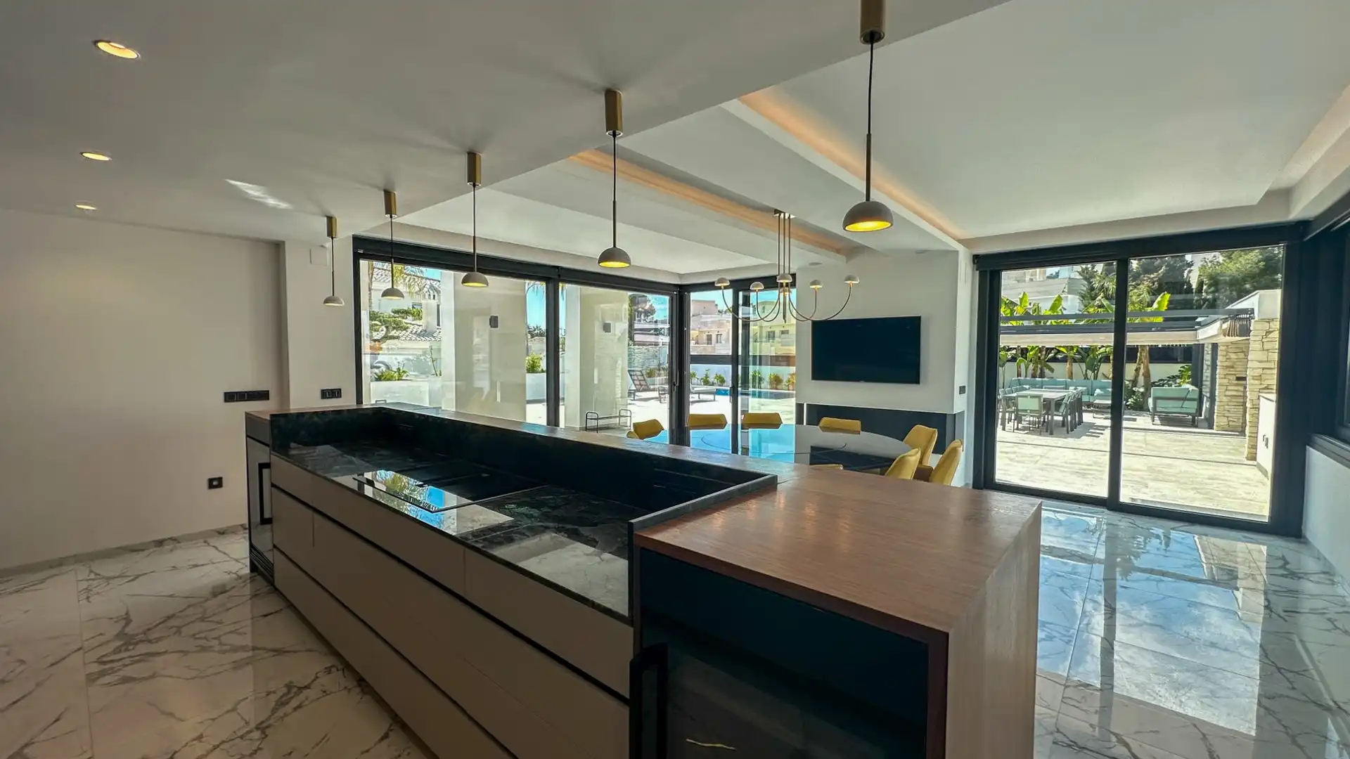 Kitchen of Houses for sale in Orihuela  with Air Conditioner, Swimming Pool and Oven