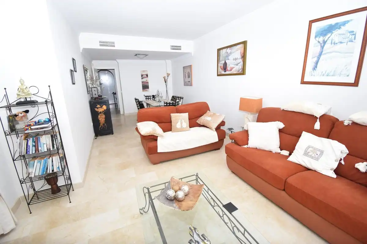 Sala de estar de Apartamento en venta en Macharaviaya con Aire acondicionado y Piscina comunitaria