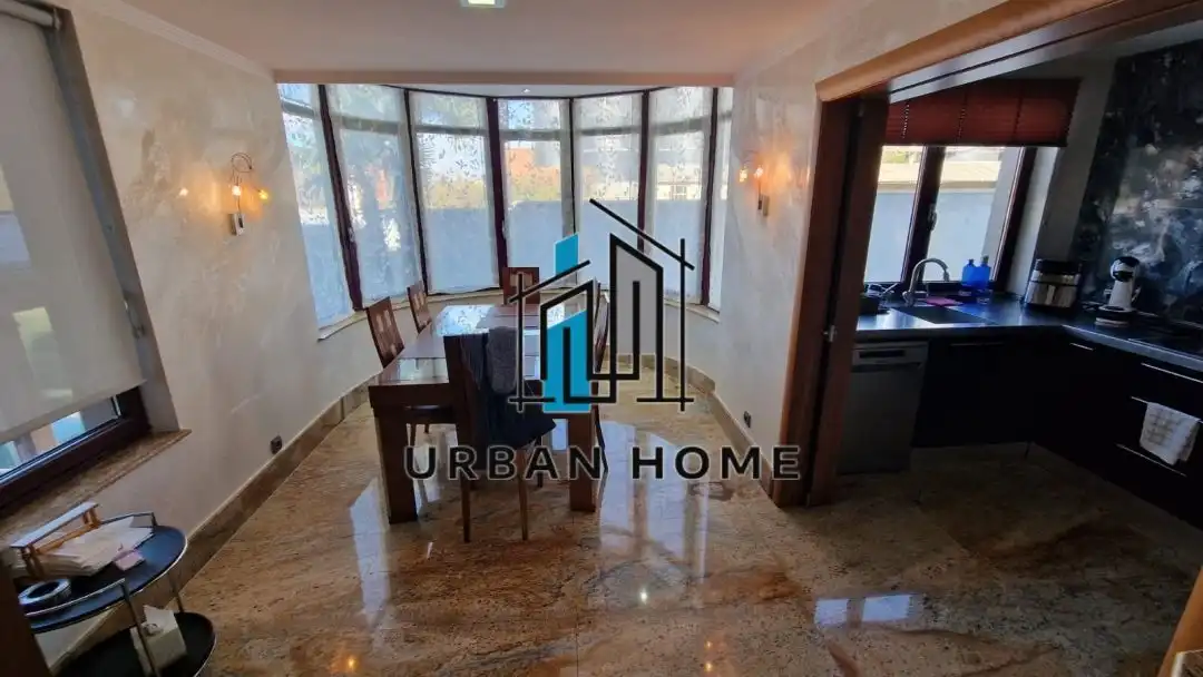 Dining room of Houses for sale in León Capital   with Heating, Private garden and Terrace