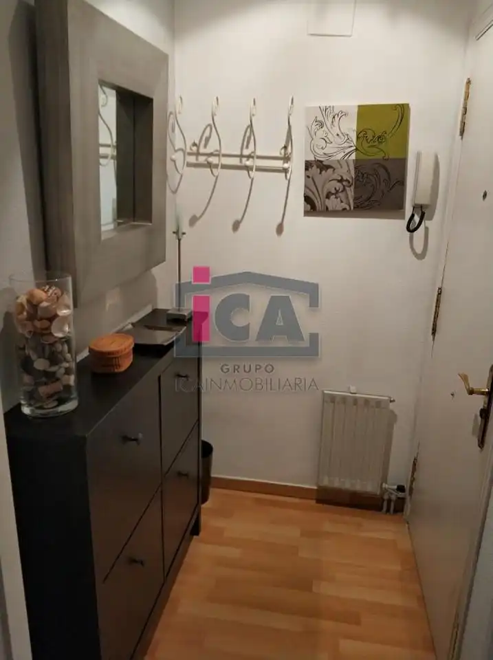 Dormitori de Apartament en venda en Cáceres amb Aire condicionat, Calefacció i Moblat