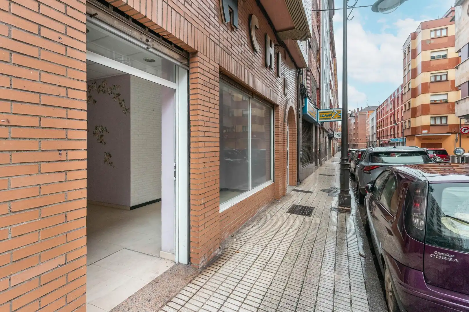 Local en venda a Calle de Daniel Cerra, 3, La Calzada