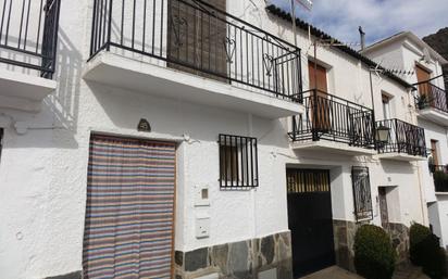 Außenansicht von Haus oder Chalet zum verkauf in Trevélez mit Balkon