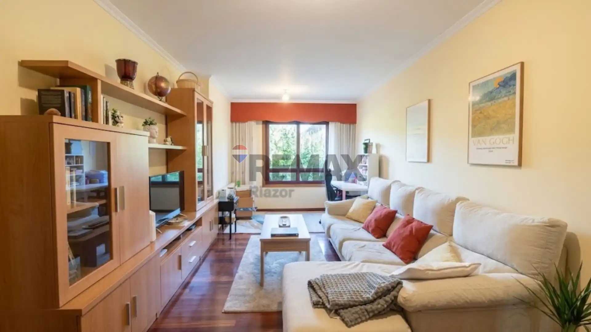 Living room of Flat for sale in Ames  with Heating, Storage room and Furnished