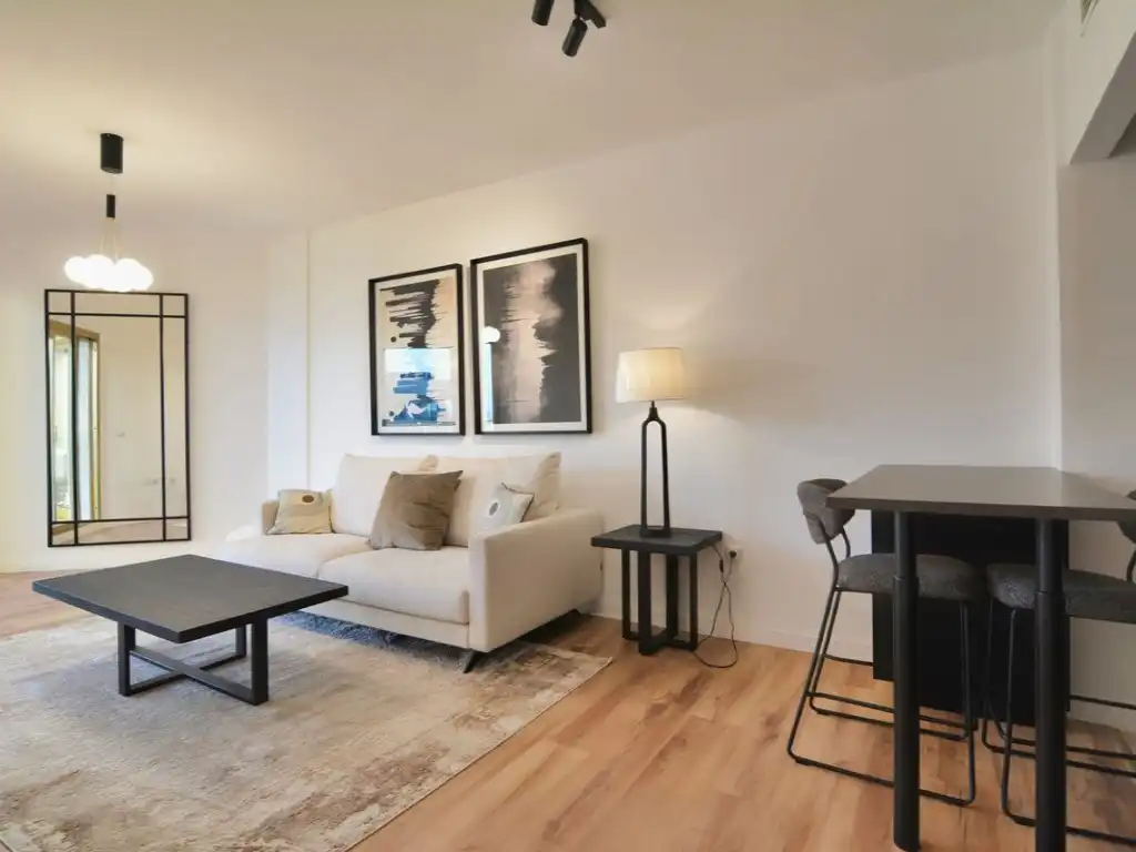 Sala de estar de Ático en venta en Fuengirola con Aire acondicionado, Terraza y Amueblado