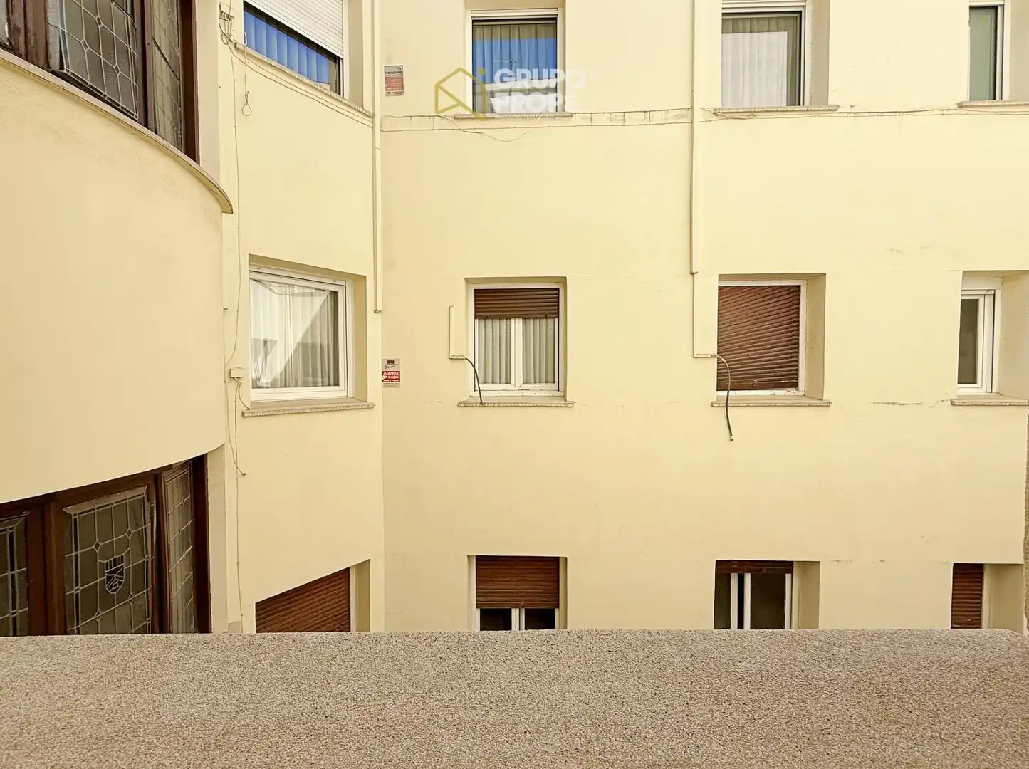 Balcony of Flat for rent in Madrid  with Heating, Parquet flooring and Furnished