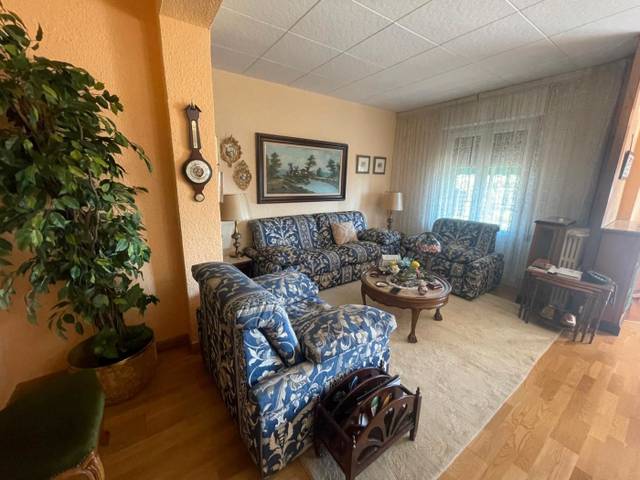 Piso en Alquiler en Paseo de Cuéllar, 7 en Barrio de San José