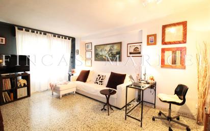 Living room of Flat for sale in  Barcelona Capital  with Heating and Terrace