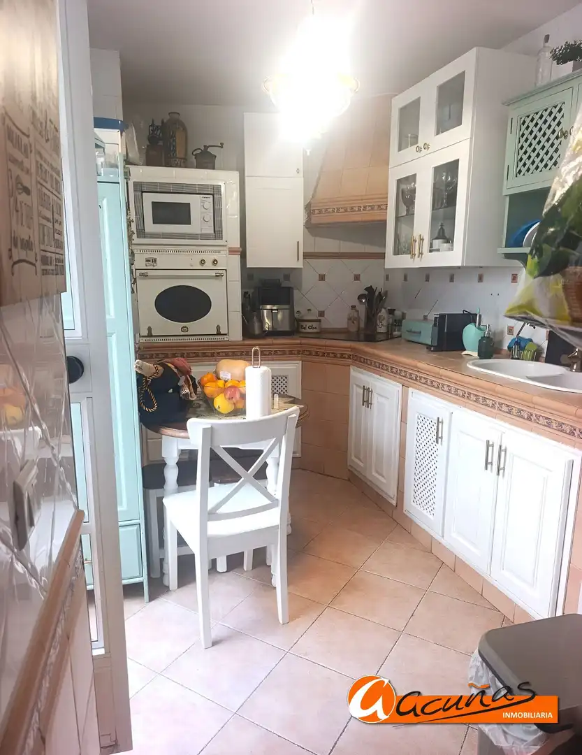 Küche von Einfamilien-Reihenhaus zum Verkauf in Palenciana mit Terrasse