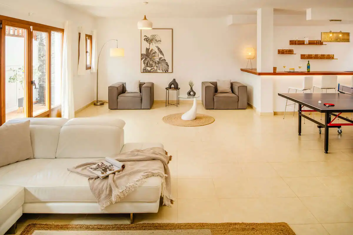 Sala d'estar de Casa o xalet en venda en Yaiza amb Aire condicionat, Terrassa i Piscina