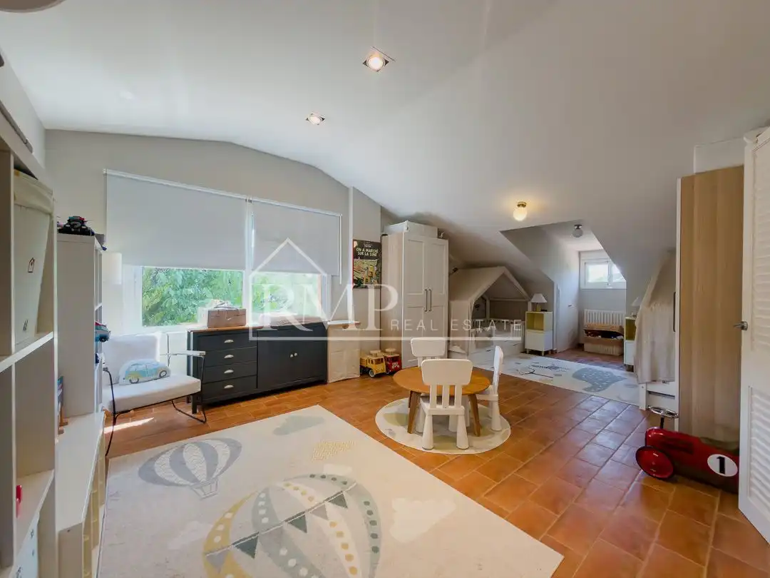 Haus oder Chalet zum Verkauf in Sant Vicenç de Montalt mit Klimaanlage, Heizung und Privatgarten