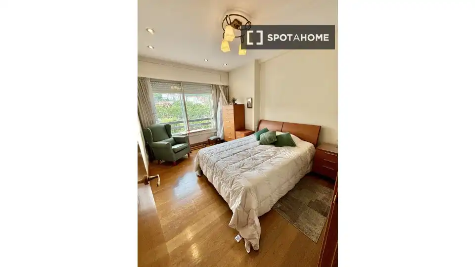 Room in Albia
