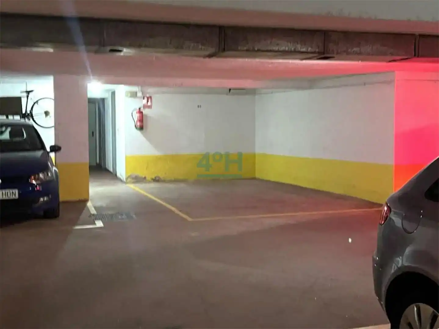 Aparcament de Dúplex en venda en Ourense Capital  amb Balcó