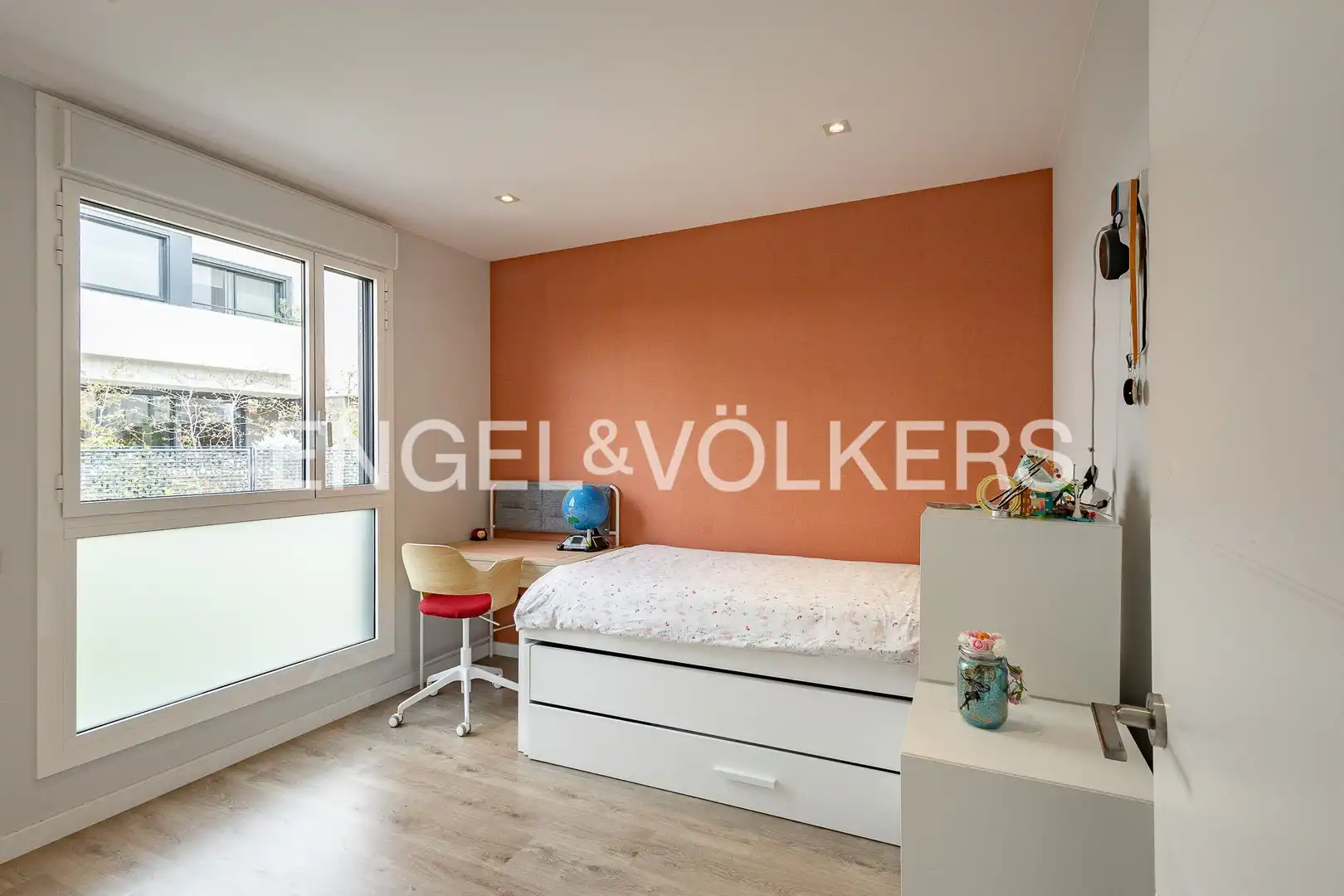 Schlafzimmer von Einfamilien-Reihenhaus zur Miete in Esplugues de Llobregat mit Klimaanlage, Heizung und Parkett