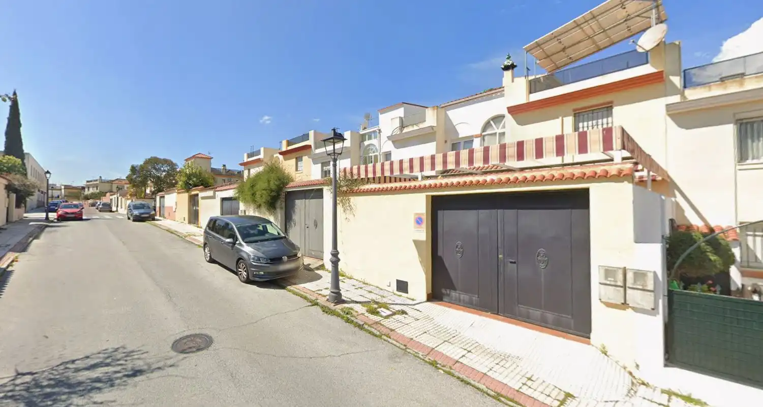 Vista exterior de Casa o xalet en venda en Castilleja de la Cuesta