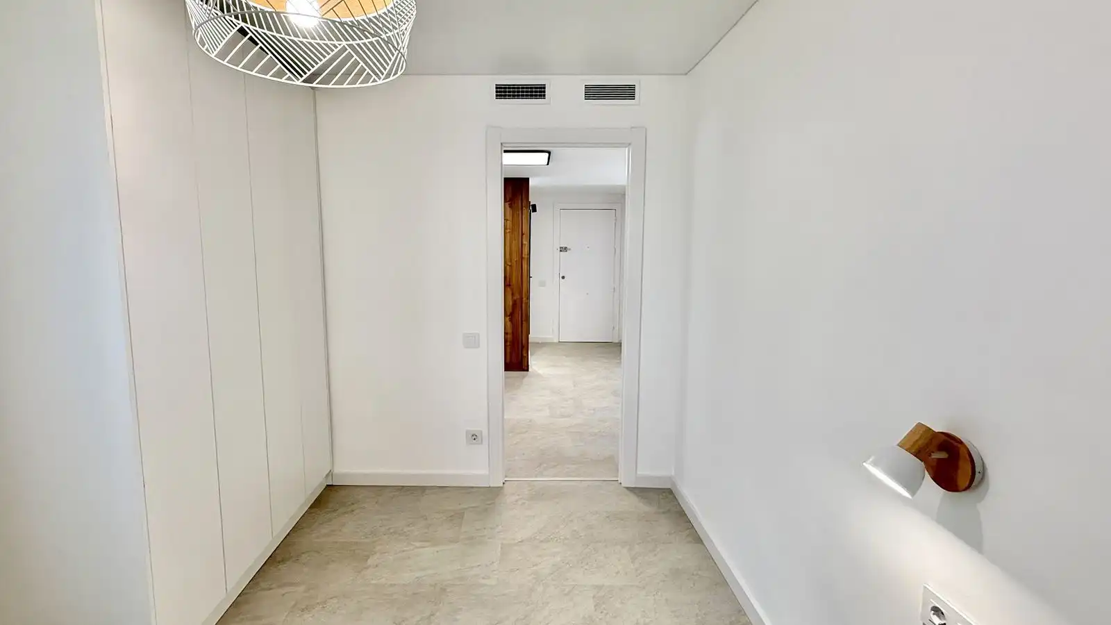 Apartament en venda en Estepona amb Terrassa, Traster i Moblat