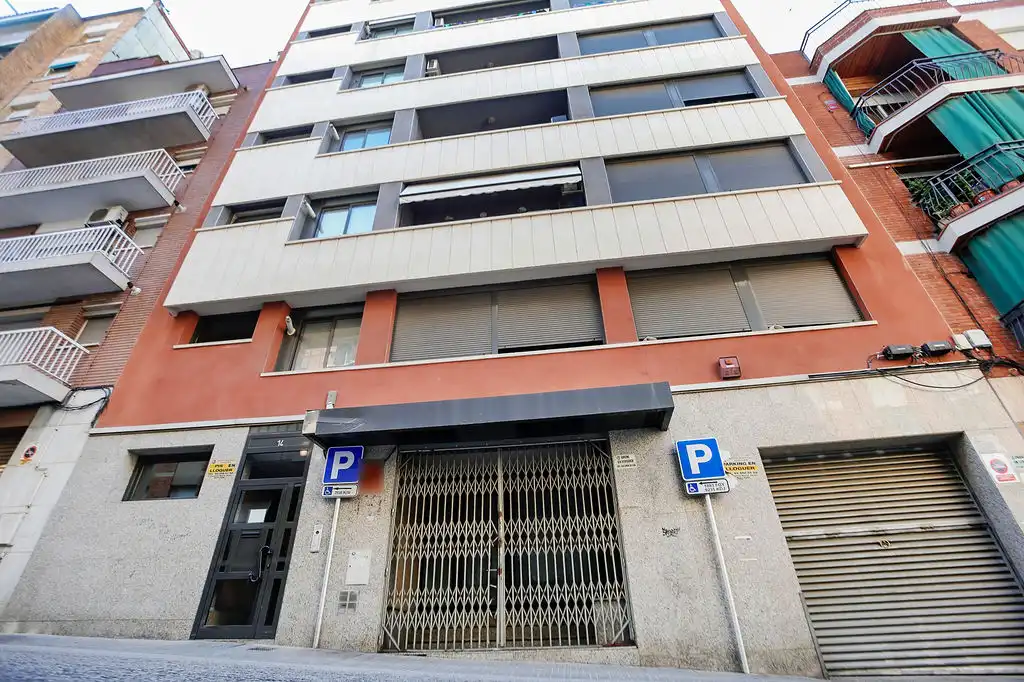 Local comercial en venta en MILA I FONTANALS, imagen 2