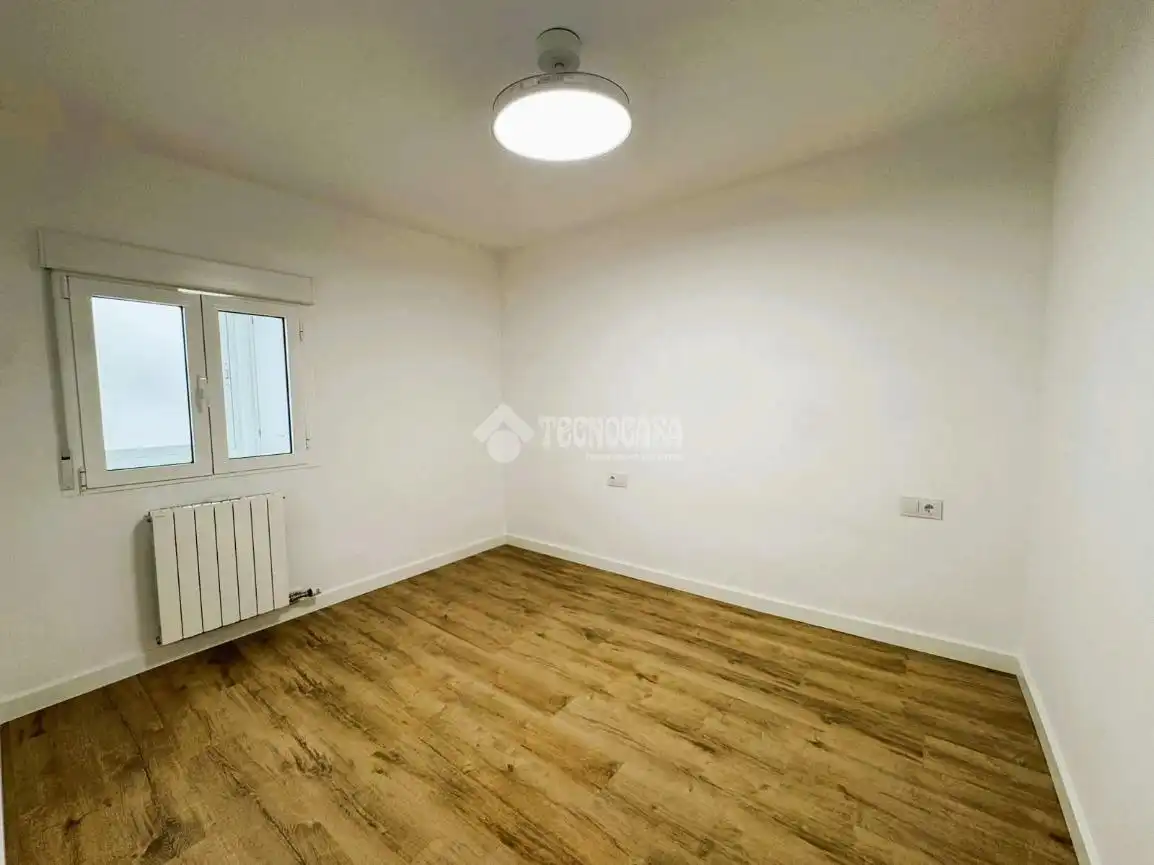 Habitación de Piso en venta en Zaragoza