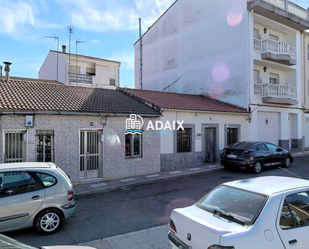 Vista exterior de Casa o xalet en venda en Cáceres Capital