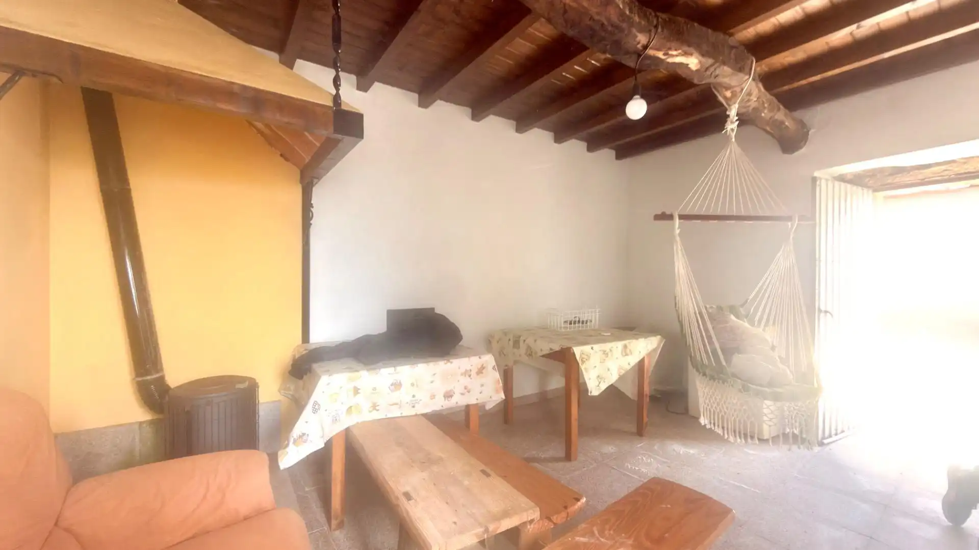 Sala d'estar de Casa o xalet en venda en Dozón amb Calefacció, Terrassa i Traster