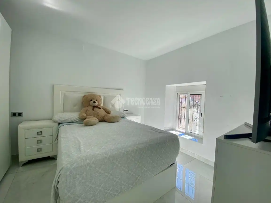 Bedroom of Detached homes for sale in Úbeda  with Air Conditioner, Heating and Terrace